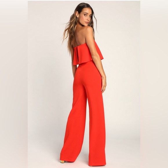 Lulu’s Power of Love strapless jumpsuit - Picture 4 of 5
